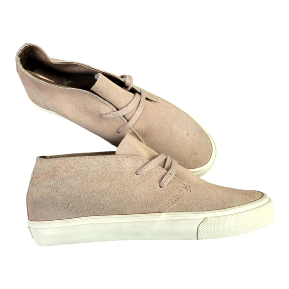American Eagle Outfitters Tan Suede Chukka Sneakers - Picture 3 of 10
